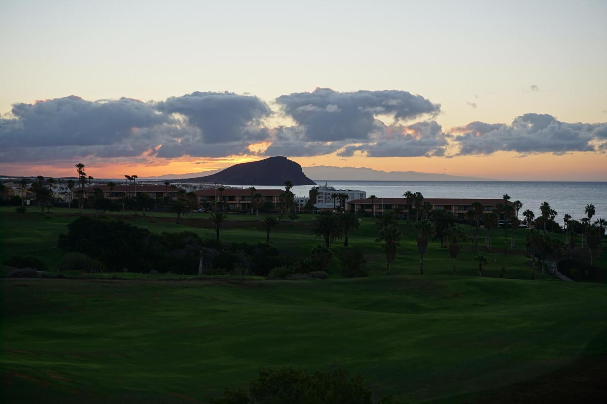 Golf Del Sur Apartment - Magnificent Panorama Of The Ocean, El Teide, And Montana Roja San Miguel de Abona Ngoại thất bức ảnh