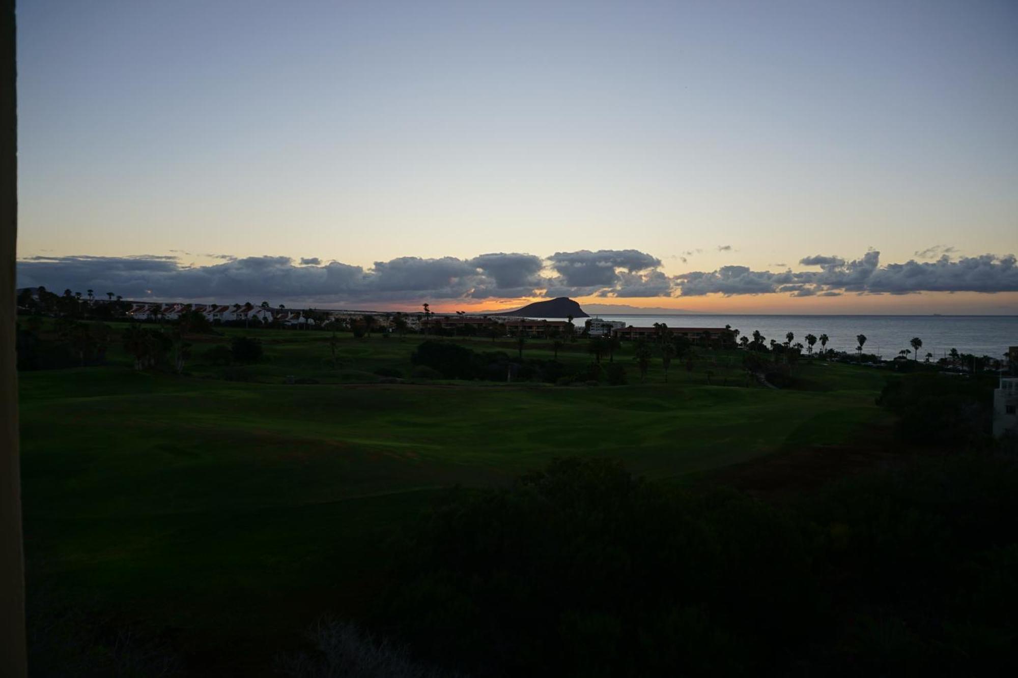 Golf Del Sur Apartment - Magnificent Panorama Of The Ocean, El Teide, And Montana Roja San Miguel de Abona Ngoại thất bức ảnh
