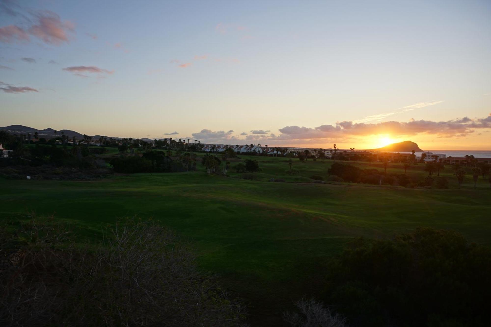 Golf Del Sur Apartment - Magnificent Panorama Of The Ocean, El Teide, And Montana Roja San Miguel de Abona Ngoại thất bức ảnh